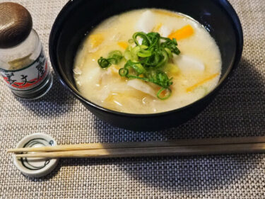 底冷えする京都の冬の定番　かす汁レシピ